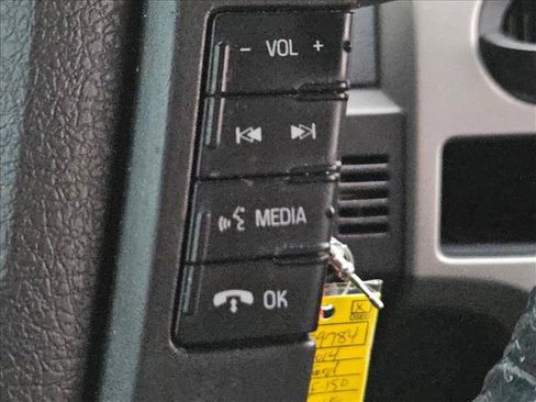 Used 2014 Ford F150 XLT w/ XLT Chrome Package RWD image 20