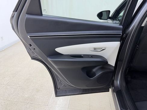 Used 2022 Hyundai Tucson SEL AWD/4WD image 15