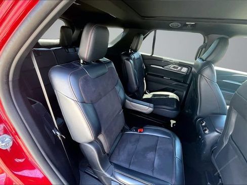 Used 2025 Ford Explorer ST w/ Sun And Sound Package AWD/4WD image 25