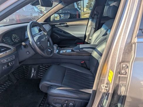 Used 2021 Genesis G90 5.0 Ultimate image 13