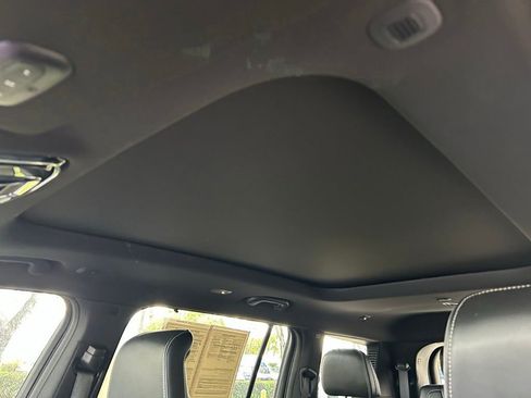 Used 2025 Jeep Grand Cherokee L Overland w/ Advanced Protech Group III AWD/4WD image 11