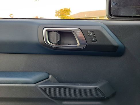 New 2025 Ford Bronco Heritage Edition image 18