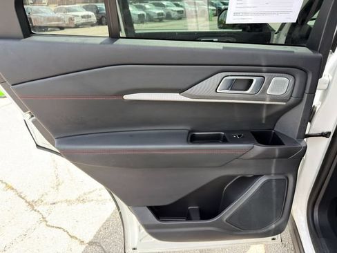 Used 2025 Ford Explorer ST w/ Sun And Sound Package AWD/4WD image 19