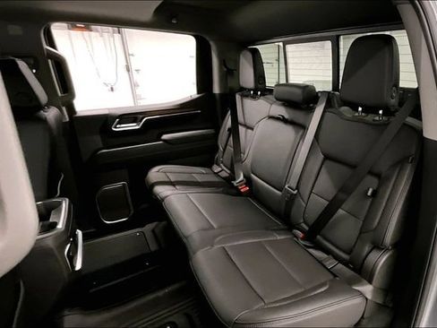 Used 2026 GMC Sierra 1500 Denali w/ Denali Reserve Package AWD/4WD image 25