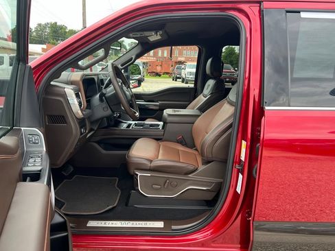 Used 2025 Ford F250 King Ranch AWD/4WD image 13