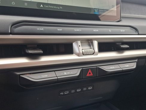 New 2027 Kia Telluride S image 12