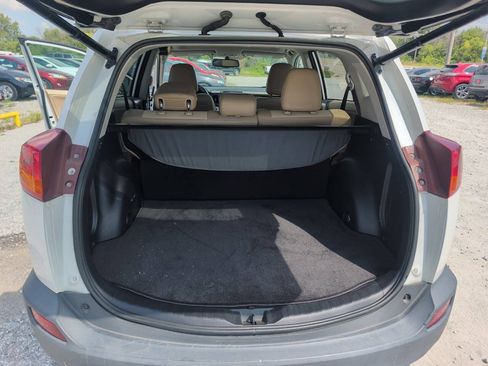 Used 2013 Toyota RAV4 Limited FWD image 19