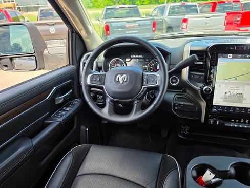 Used 2024 RAM 2500 Laramie w/ Safety Group AWD/4WD image 15