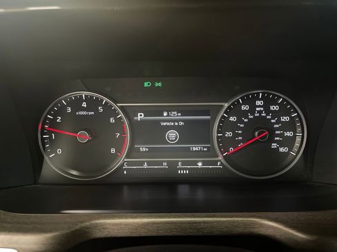 Used 2022 Kia Sorento S image 16