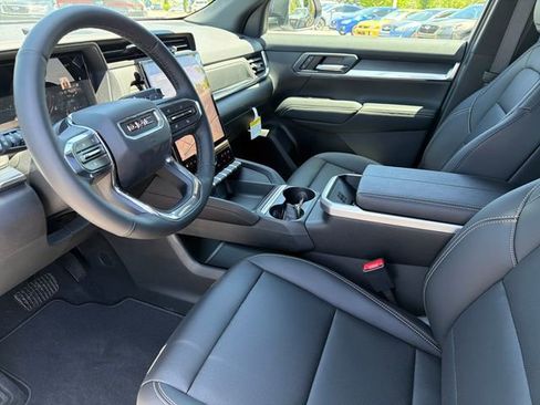 New 2026 GMC Terrain Elevation w/ Elevation Premium Package FWD image 17