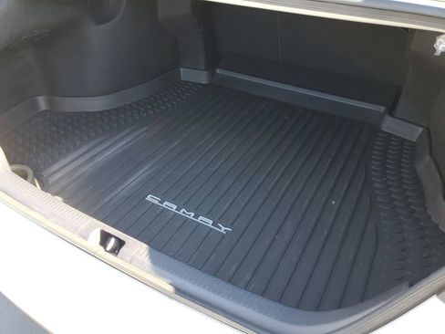 Used 2023 Toyota Camry LE image 28