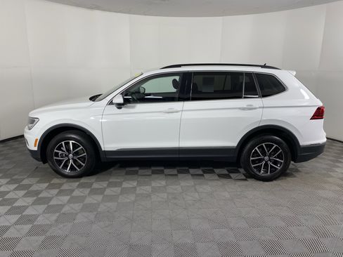 Used 2021 Volkswagen Tiguan SEL image 10