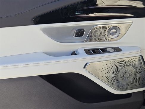 New 2026 Lincoln Nautilus Black Label w/ Jet Appearance Package image 22