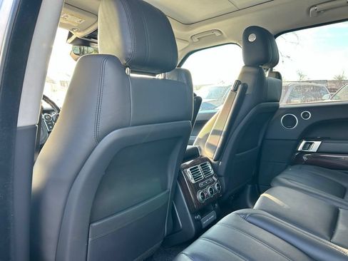 Used 2017 Land Rover Range Rover HSE AWD/4WD image 16