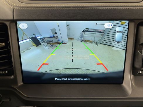 New 2025 Ford Bronco Badlands w/ Sasquatch Package image 25