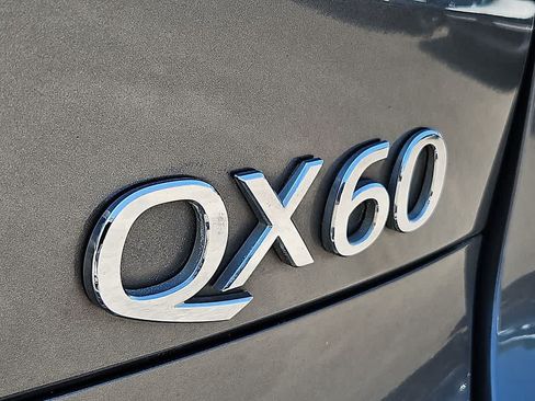 Used 2019 INFINITI QX60 Luxe w/ Essential Package AWD/4WD image 34