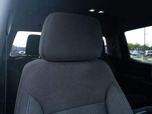 Used 2021 Chevrolet Silverado 1500 LT Trail Boss w/ Bed Protection Package image 17