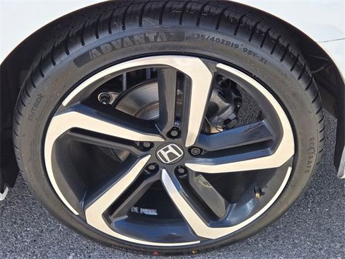 Certified 2021 Honda Accord Sport image 11