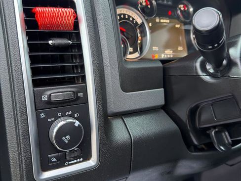 Used 2015 RAM 1500 Big Horn image 37