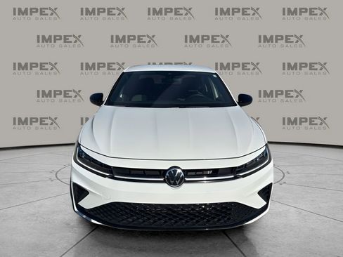 Used 2025 Volkswagen Jetta Sport image 8