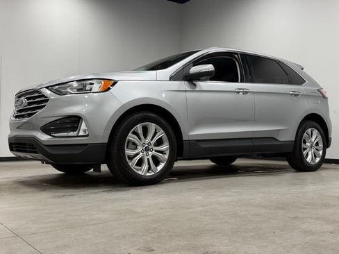 Used 2022 Ford Edge Titanium AWD/4WD image 4