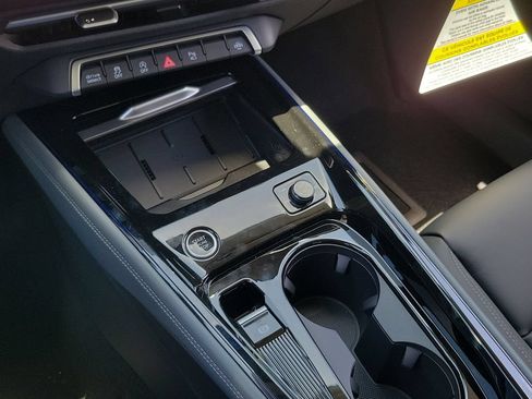 New 2026 Audi Q3 quattro 2.0T AWD/4WD image 14