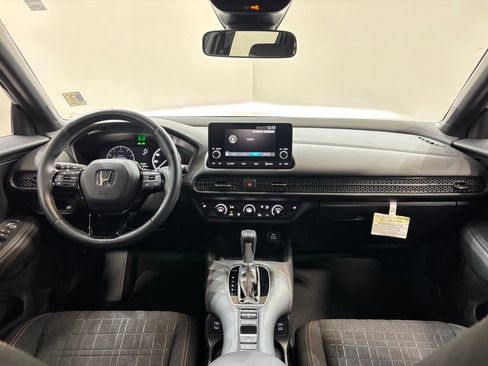 Certified 2024 Honda HR-V Sport image 12