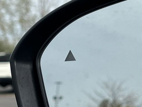 New 2026 Nissan Kicks SR w/ SR Premium Package image 38