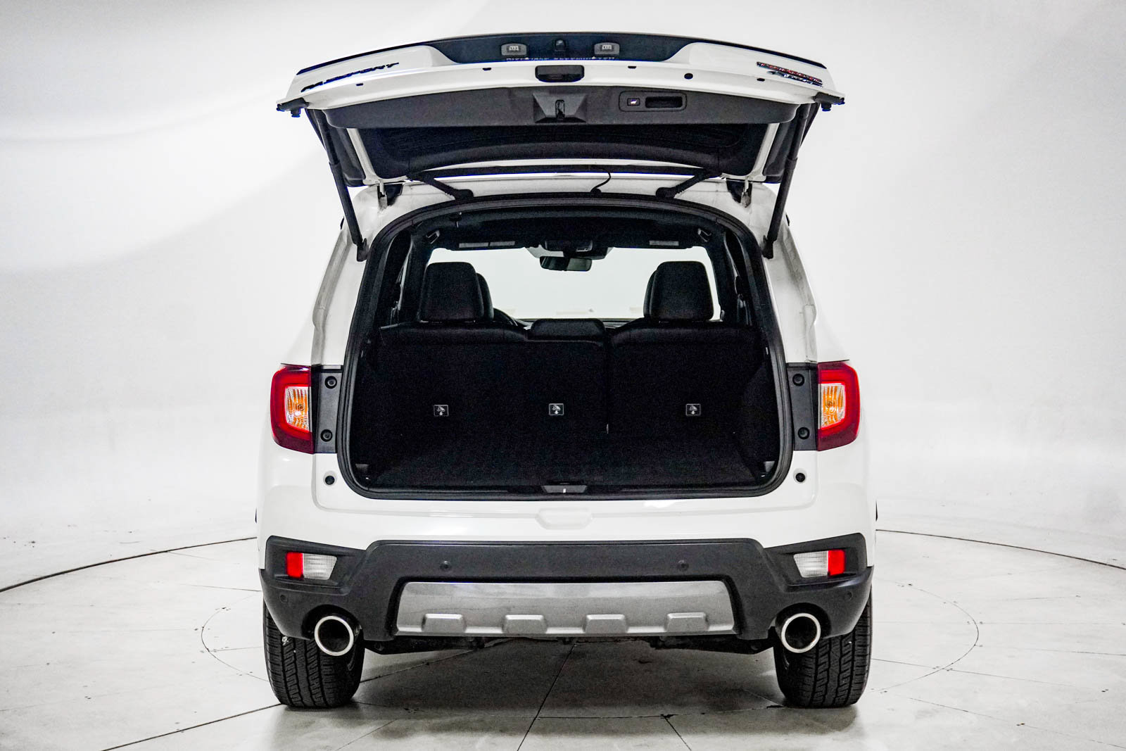 Used 2022 Honda Passport TrailSport image 8