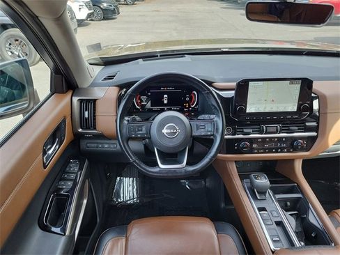 Used 2023 Nissan Pathfinder Platinum w/ Lighting Package (N93) image 25