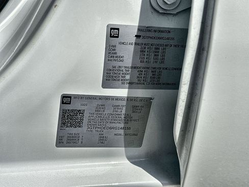 Certified 2024 GMC Sierra 1500 SLT image 33