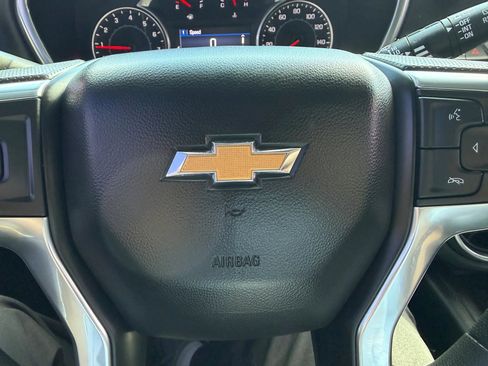 Used 2021 Chevrolet Blazer LT FWD image 26