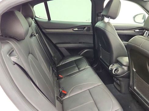 Used 2023 Alfa Romeo Stelvio Ti AWD/4WD image 23