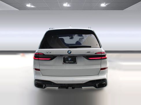 New 2026 BMW X7 xDrive40i image 10