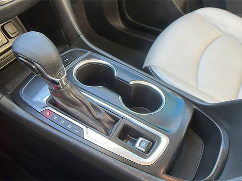 Certified 2022 Chevrolet Equinox LT image 28