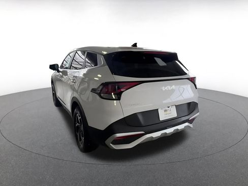 Used 2025 Kia Sportage LX image 11