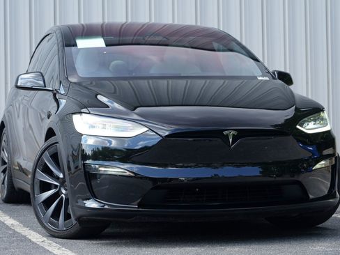 Used 2023 Tesla Model X Plaid AWD/4WD image 4