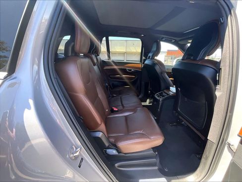 Used 2024 Volvo XC90 T8 Plus AWD/4WD image 30