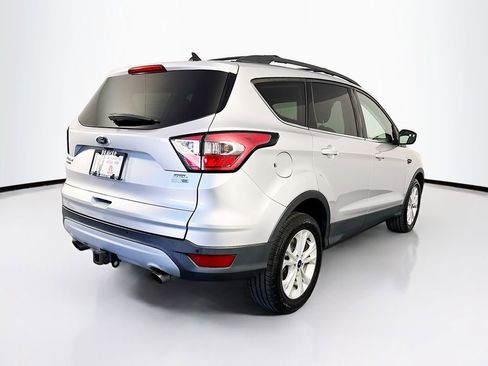Used 2018 Ford Escape SEL image 10