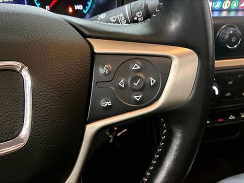 Used 2021 GMC Canyon Denali image 22