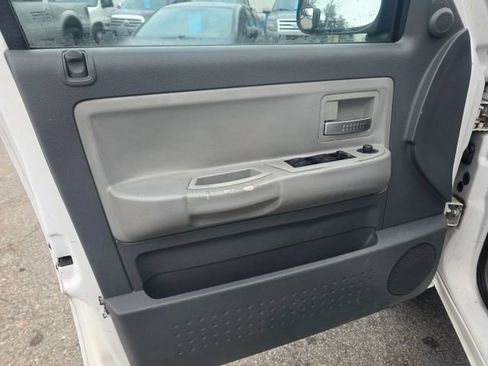 Used 2006 Dodge Dakota SLT w/ Trailer Tow Group image 11