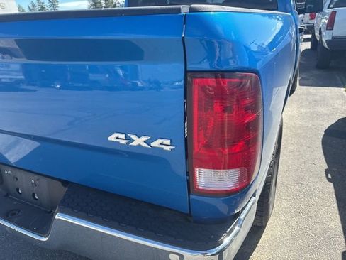 Used 2024 RAM 1500 Classic SLT AWD/4WD image 13