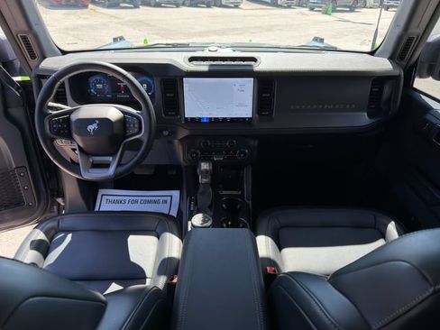 Used 2025 Ford Bronco Badlands AWD/4WD image 16