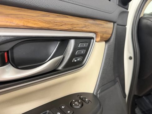 Used 2018 Honda CR-V EX-L image 17