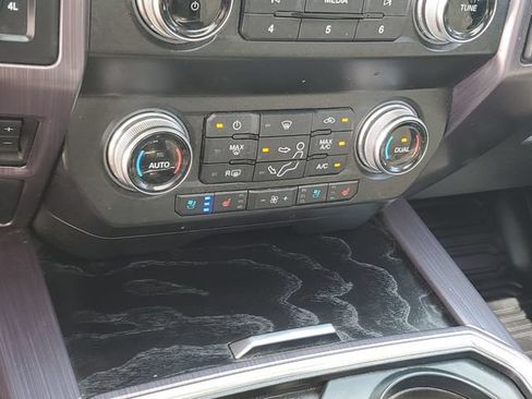 Used 2020 Ford F350 Limited AWD/4WD image 31