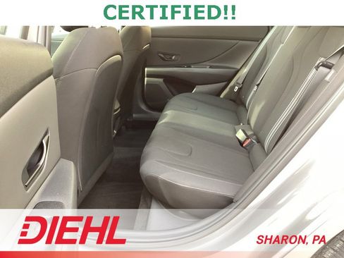 Certified 2025 Hyundai Elantra Sport w/ Cargo Package image 21