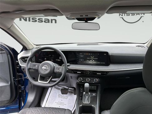 Used 2023 Nissan Kicks S FWD image 24