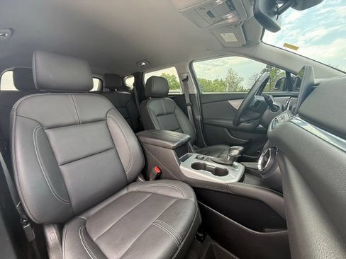 Used 2024 Chevrolet Blazer LT w/ Redline Edition FWD image 32