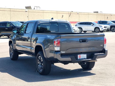 Certified 2023 Toyota Tacoma TRD Sport w/ Advanced Technology Package AWD/4WD image 3