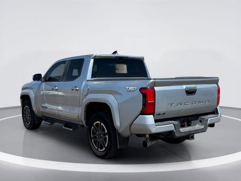 Used 2024 Toyota Tacoma TRD Sport w/ TRD Sport Premium Package AWD/4WD image 4